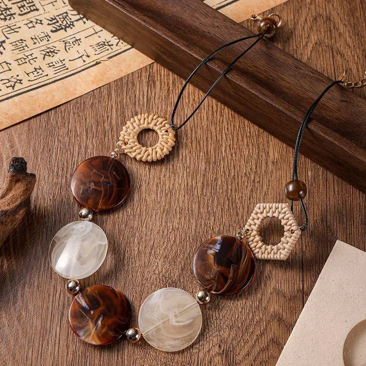 Quinan Clo Pendant Necklace