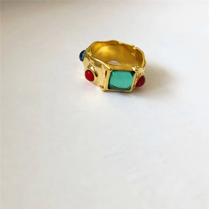 Liora Geometric Rings