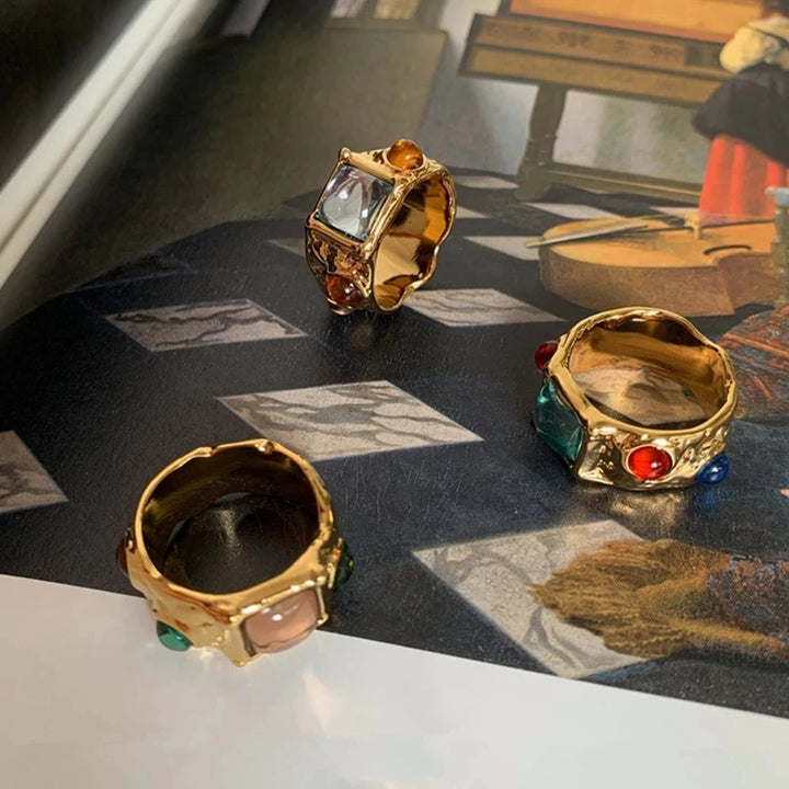 Liora Geometric Rings