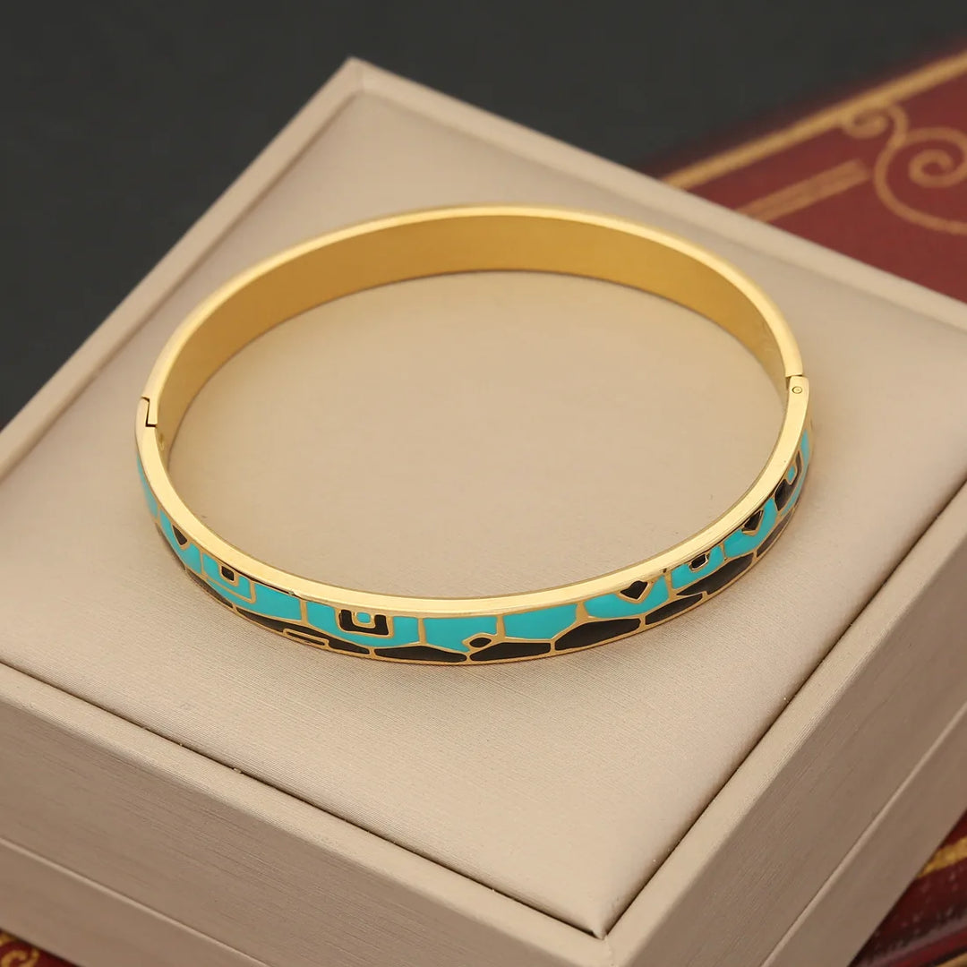 Helios 18k Gold Bangle Bracelets