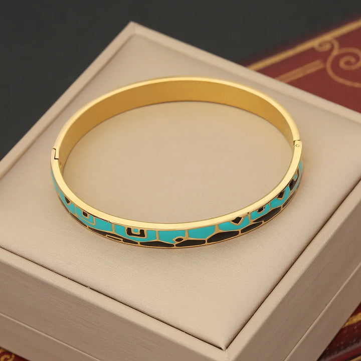 Helios 18k Gold Bangle Bracelets