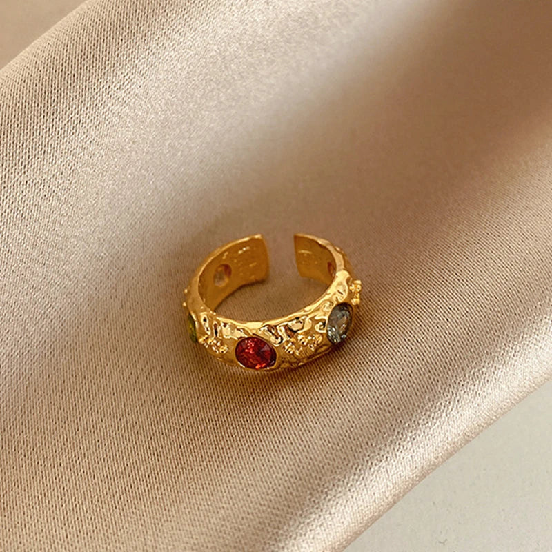 Liora Geometric Rings