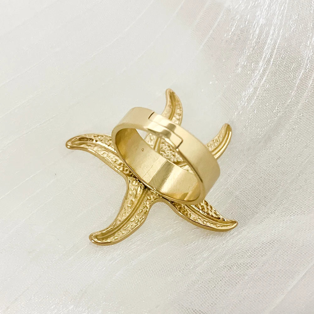 Nyx Starfish Gold Ring