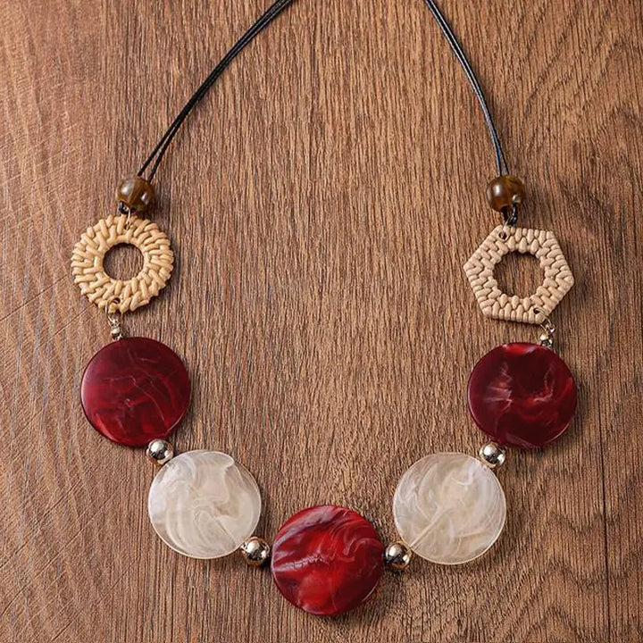 Quinan Clo Pendant Necklace