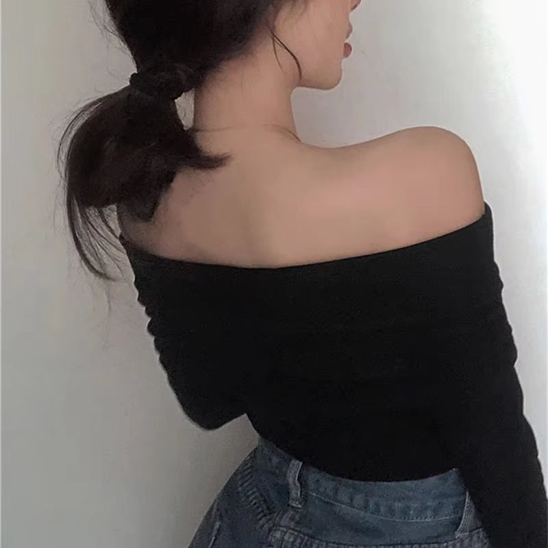Vivienne Off-Shoulder Blouse