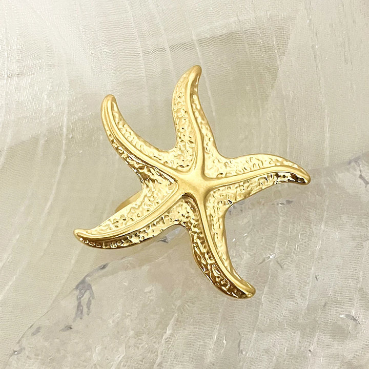 Nyx Starfish Gold Ring