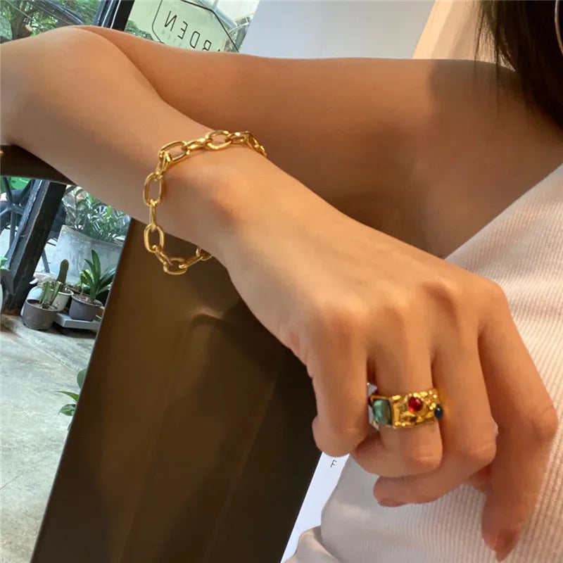 Liora Geometric Rings